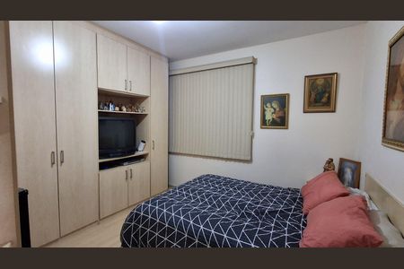 Apartamento à venda com 69m², 2 quartos e 1 vagaQuarto 2