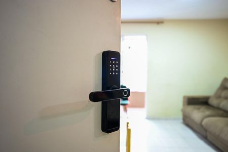 Apartamento à venda com 60m², 2 quartos e 1 vagaFechadura Eletrônica