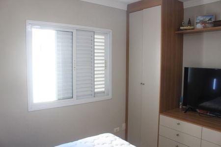 Apartamento para alugar com 68m², 2 quartos e 2 vagasQuarto