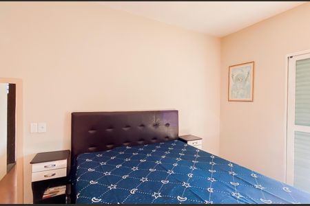 Suite  de casa à venda com 4 quartos, 200m² em Vila Ré, São Paulo