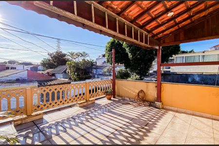 Casa à venda com 200m², 4 quartos e 2 vagasVaranda 