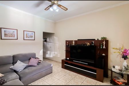 Sala  de casa à venda com 4 quartos, 200m² em Vila Ré, São Paulo