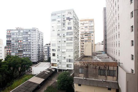 Apartamento à venda com 46m², 1 quarto e 1 vagaSala Vista