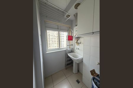 Apartamento para alugar com 55m², 2 quartos e 1 vagaÁrea de serviço