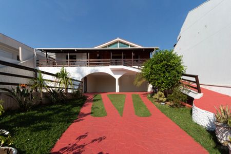 Casa de condomínio para alugar com 349m², 4 quartos e 4 vagas Casa de condomínio para alugar com 349m², 4 quartos e 4 vagasFrente