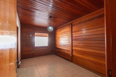 Casa de condomínio para alugar com 349m², 4 quartos e 4 vagas Casa de condomínio para alugar com 349m², 4 quartos e 4 vagasSuíte 1