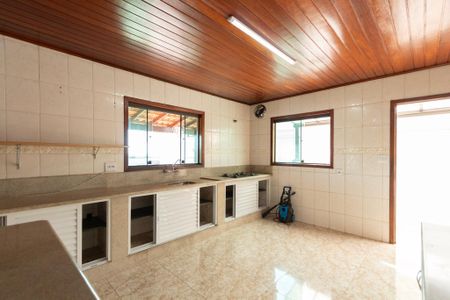 Casa de condomínio para alugar com 349m², 4 quartos e 4 vagas Casa de condomínio para alugar com 349m², 4 quartos e 4 vagasCozinha