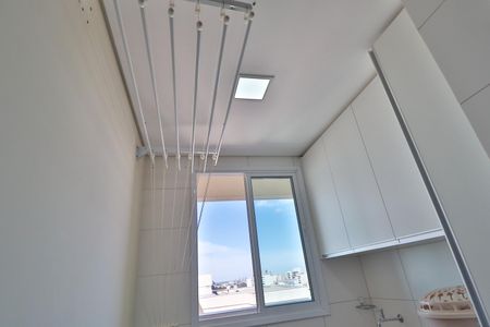 Apartamento para alugar com 73m², 2 quartos e 2 vagasCozinha e Área de Serviço