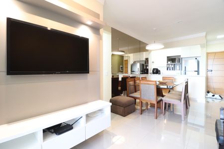 Apartamento para alugar com 73m², 2 quartos e 2 vagasSala