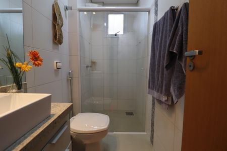 Apartamento para alugar com 73m², 2 quartos e 2 vagasBanheiro Social