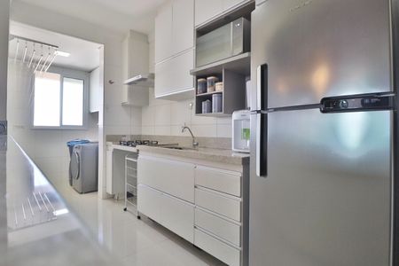 Apartamento para alugar com 73m², 2 quartos e 2 vagasCozinha