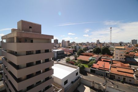 Apartamento para alugar com 73m², 2 quartos e 2 vagasVaranda