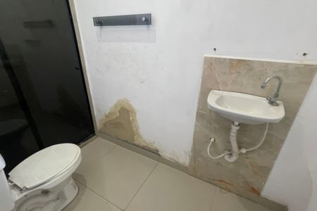 Casa para alugar com 110m², 1 quarto e sem vagaBanheiro