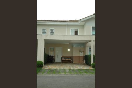 Casa à venda com 108m², 2 quartos e 3 vagasFachada 