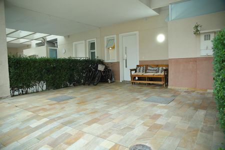 Casa à venda com 108m², 2 quartos e 3 vagasGaragem 