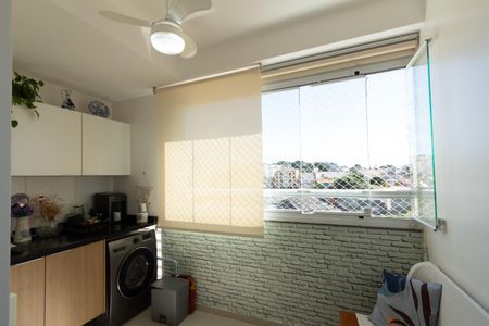 Apartamento para alugar com 55m², 2 quartos e 1 vaga Apartamento para alugar com 55m², 2 quartos e 1 vagaVaranda sala / Área de Serviço