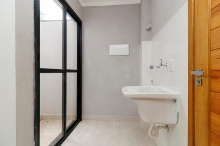 Apartamento à venda com 45m², 2 quartos e 1 vagaÁrea de Serviço
