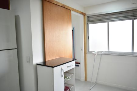Apartamento à venda com 78m², 2 quartos e 1 vagaÁrea de Serviço