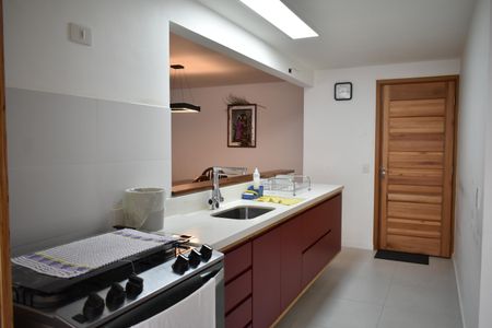 Apartamento à venda com 78m², 2 quartos e 1 vagaCozinha