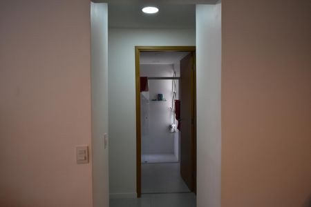 Apartamento à venda com 78m², 2 quartos e 1 vagaCorredor