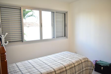 Apartamento à venda com 78m², 2 quartos e 1 vagaQuarto 2
