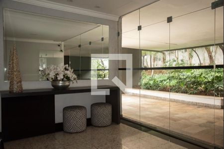 Apartamento à venda com 78m², 2 quartos e 1 vaga Apartamento à venda com 78m², 2 quartos e 1 vagaHall