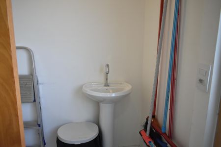 Apartamento à venda com 78m², 2 quartos e 1 vagaBanheiro de Serviço