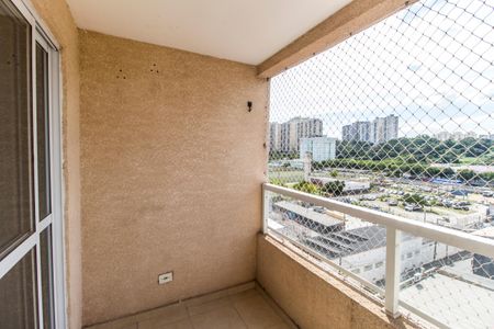 Apartamento para alugar com 70m², 3 quartos e 1 vaga Apartamento para alugar com 70m², 3 quartos e 1 vagaVaranda