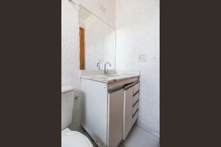 Apartamento para alugar com 70m², 3 quartos e 1 vaga Apartamento para alugar com 70m², 3 quartos e 1 vagaBanheiro da Suíte