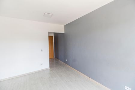 Sala de apartamento para alugar com 3 quartos, 70m² em Vila Boa Vista, Barueri
