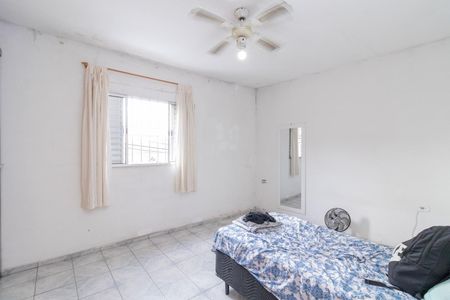 Casa à venda com 180m², 4 quartos e 2 vagasQuarto 1