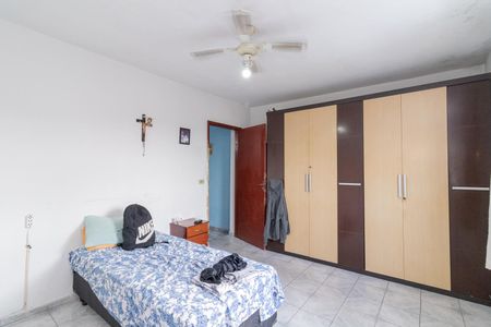 Casa à venda com 180m², 4 quartos e 2 vagasQuarto 1