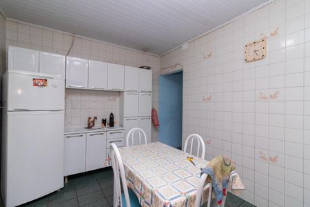 Casa à venda com 180m², 4 quartos e 2 vagasCozinha 1