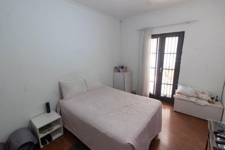 Casa à venda com 138m², 4 quartos e 4 vagas Casa à venda com 138m², 4 quartos e 4 vagasQUARTO 4