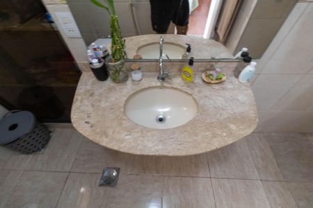 Casa à venda com 138m², 4 quartos e 4 vagas Casa à venda com 138m², 4 quartos e 4 vagasBANHEIRO DA SUITE