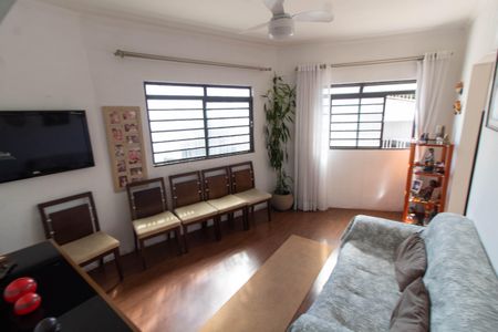 Casa à venda com 138m², 4 quartos e 4 vagas Casa à venda com 138m², 4 quartos e 4 vagasSALA DE TV