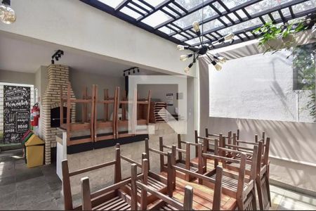 Apartamento à venda com 96m², 3 quartos e 2 vagas Apartamento à venda com 96m², 3 quartos e 2 vagasChurrasqueira