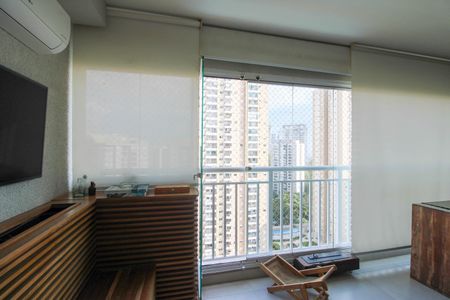 Apartamento à venda com 96m², 3 quartos e 2 vagas Apartamento à venda com 96m², 3 quartos e 2 vagasVista Quarto 2