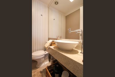 Apartamento à venda com 96m², 3 quartos e 2 vagas Apartamento à venda com 96m², 3 quartos e 2 vagasLavabo