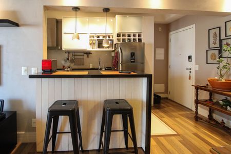 Apartamento à venda com 96m², 3 quartos e 2 vagas Apartamento à venda com 96m², 3 quartos e 2 vagasCozinha