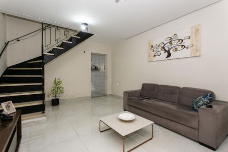 Sala de casa à venda com 2 quartos, 88m² em Vila Carrão, São Paulo