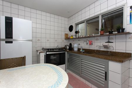 Casa à venda com 88m², 2 quartos e 1 vagaCozinha
