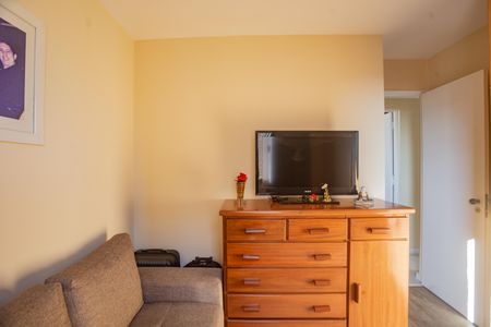 Apartamento à venda com 74m², 3 quartos e 2 vagasQuarto 3