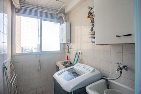 Apartamento à venda com 74m², 3 quartos e 2 vagasÁrea de Serviço