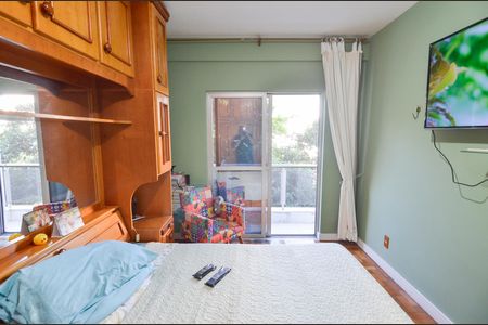 Apartamento à venda com 71m², 2 quartos e 1 vagaQuarto 2