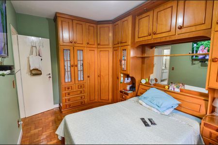 Apartamento à venda com 71m², 2 quartos e 1 vagaQuarto 2