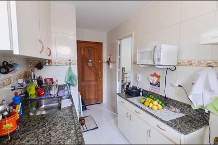 Apartamento à venda com 71m², 2 quartos e 1 vagaCozinha