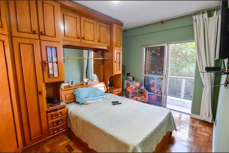 Apartamento à venda com 71m², 2 quartos e 1 vagaQuarto 2