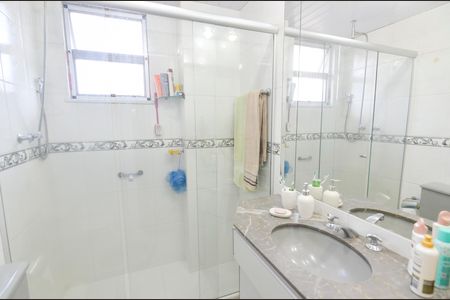 Apartamento à venda com 71m², 2 quartos e 1 vagaBanheiro