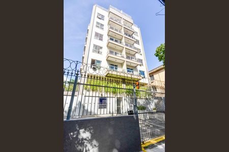 Apartamento à venda com 71m², 2 quartos e 1 vagaFachada